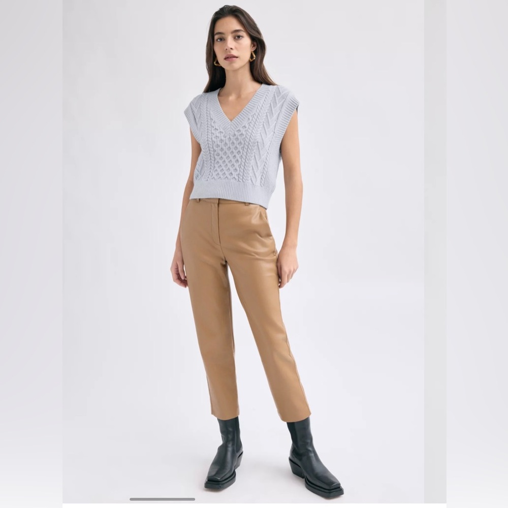 Aritzia Babaton Emporia sweater vest in Merino